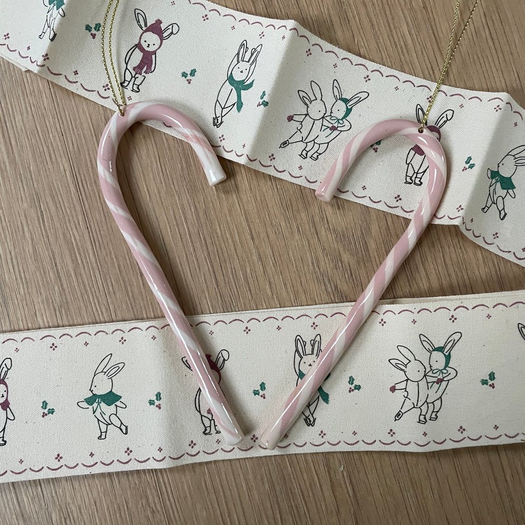 Marshmallow Candy Cains