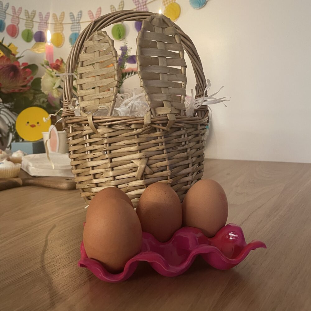 Clay Egg Holder - Image 5